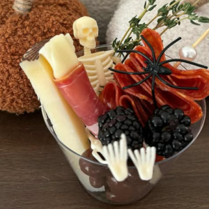 Seasonal & Special Features