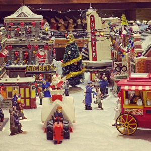 Holiday/Seasonal Items