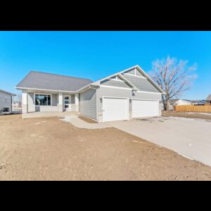 1030 East Fannings Street, Multi-Level