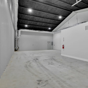 Storage Units (320 SF)