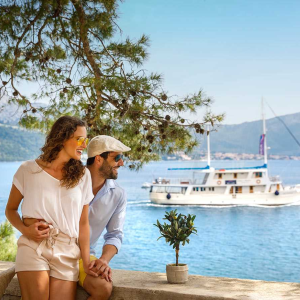 £100 discount per person on holidays booked by 31st August