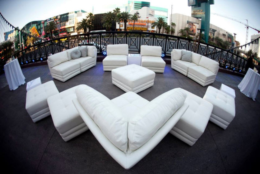 Lounge Furniture & Tables