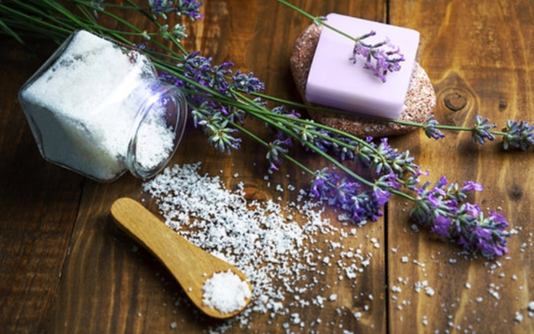 Body Scrubs & Treatments
