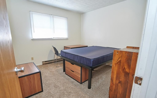 2-Bedrooms