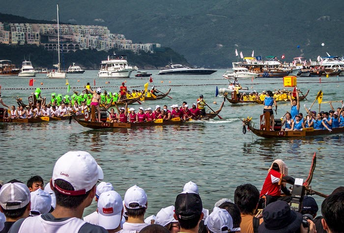 Dragon Boat Racing