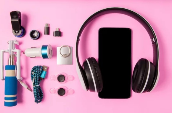  PHONE ACCESSORIES