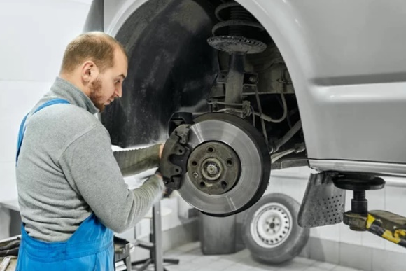 Brake Replacement & Repair Service 