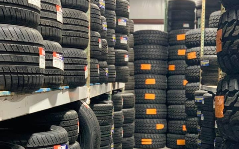  Snow tires