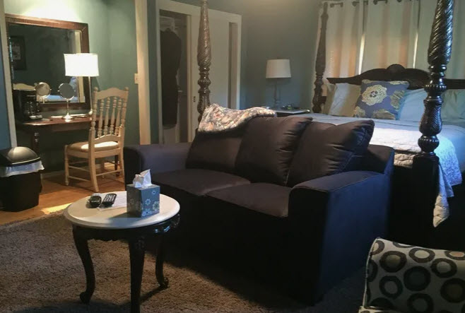 Midnight Suite
