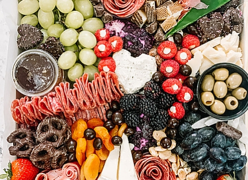 Charcuterie board for 6-8+ people 