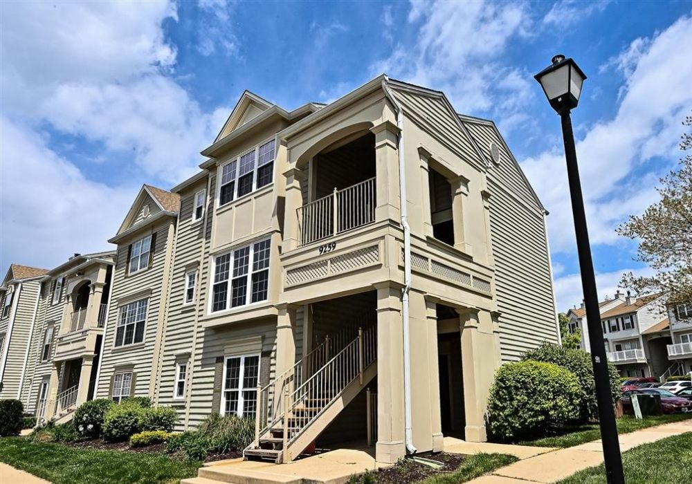 Selling House