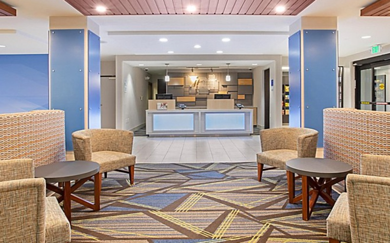 Lounge Area