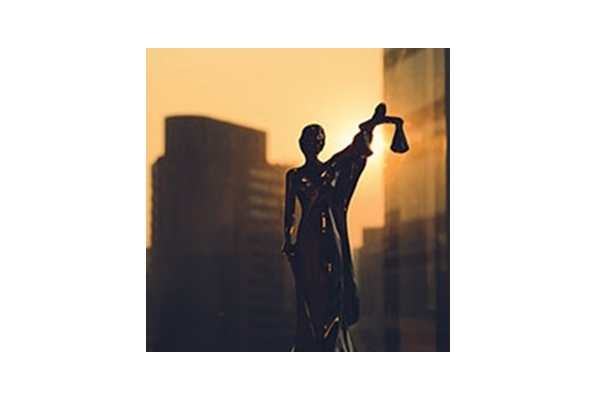 EMPLOYMENT LAW AND HUMAN RESOURCES