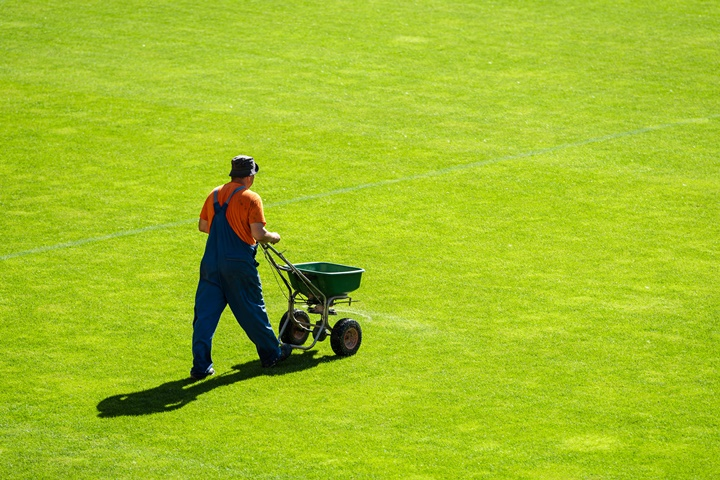 Turf Care Fertilization