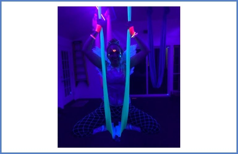 Glow Party