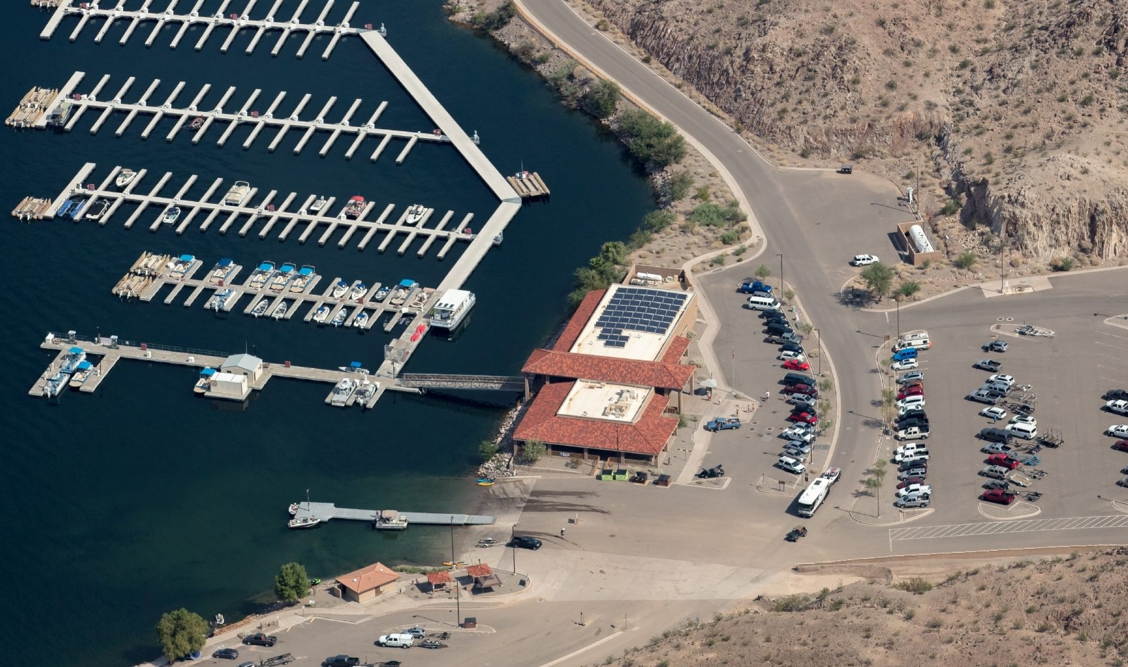 MAP & DIRECTIONS TO WILLOW BEACH MARINA