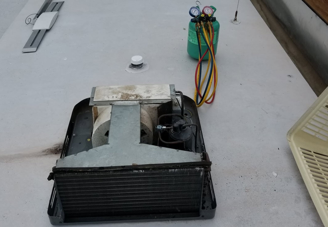 Camper and Marine/Boat Air Conditioners