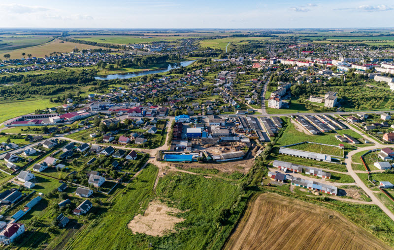 Land & Buildings