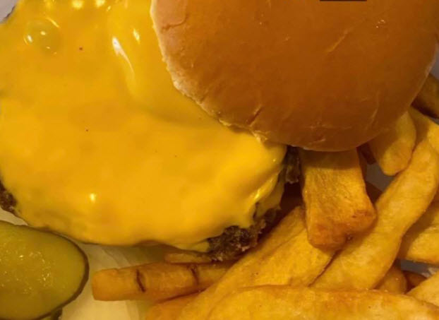 Cheeseburger & Fries