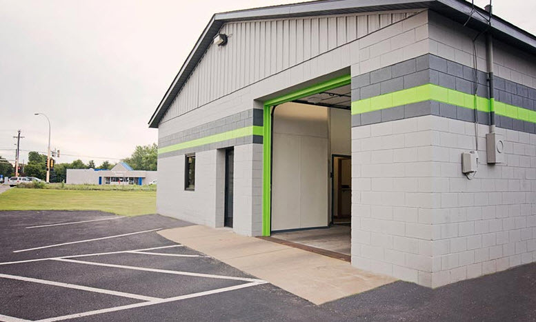Auto Body Shop 