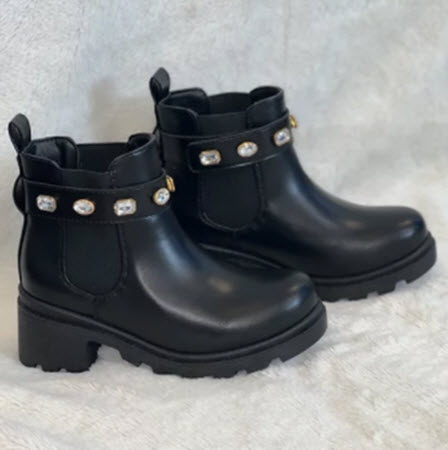 Black Boots