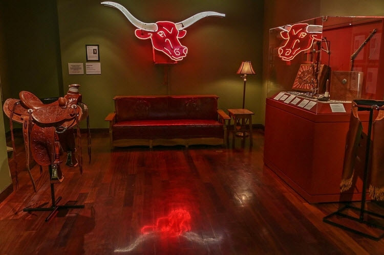 The Wiegand Gallery