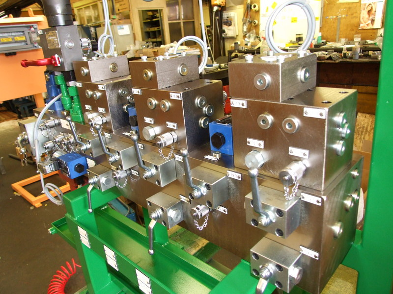  Manifolds: Hydraulic