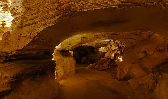  Longhorn Caverns
