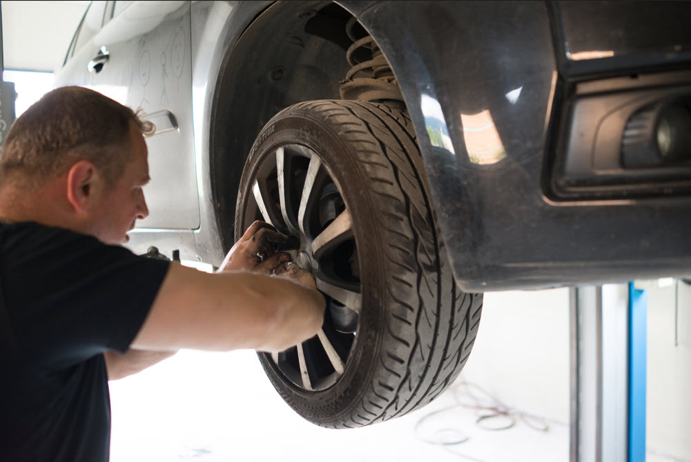 Tire Service