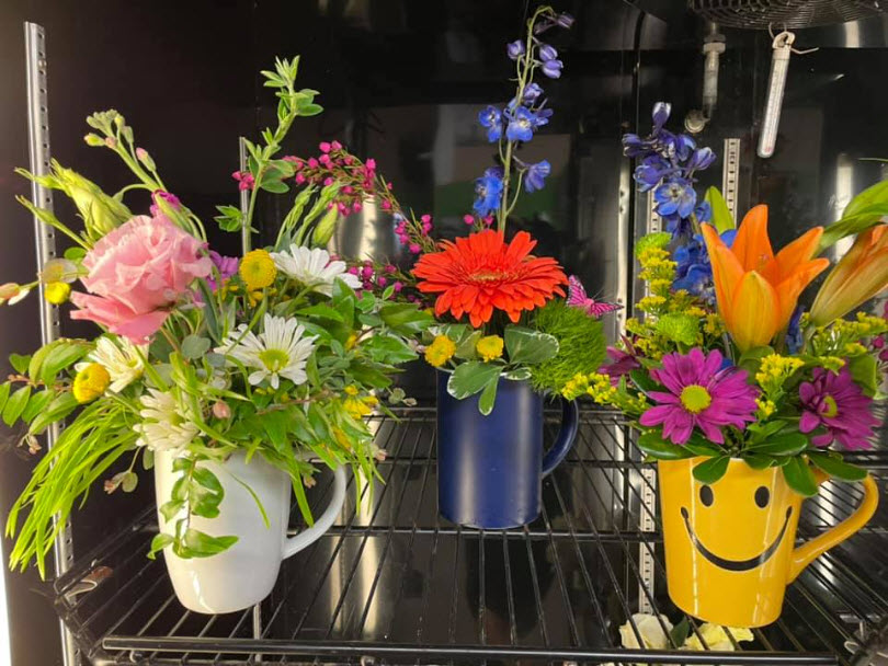 Little Desk Sized Arrangements