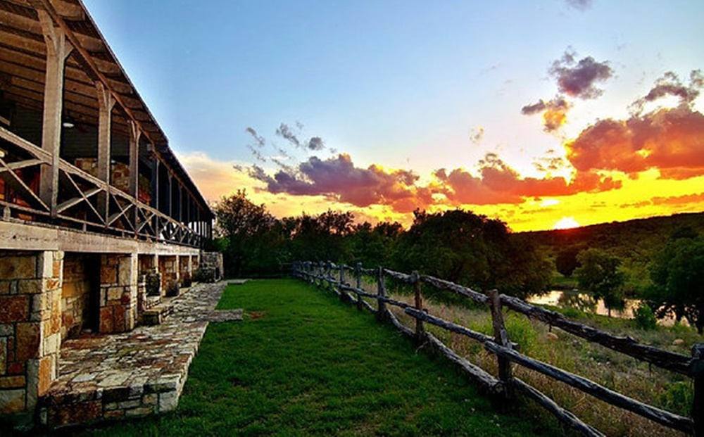 Selah Springs