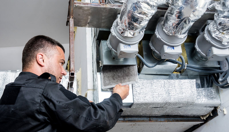 Ventilating & Air Conditioning Service