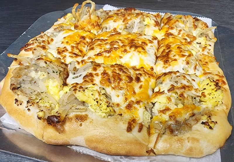 Breakfast Pizza 