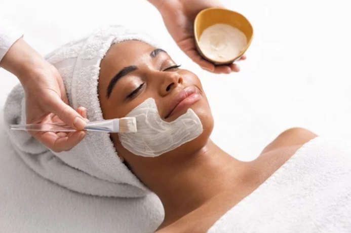 Facial with Mask