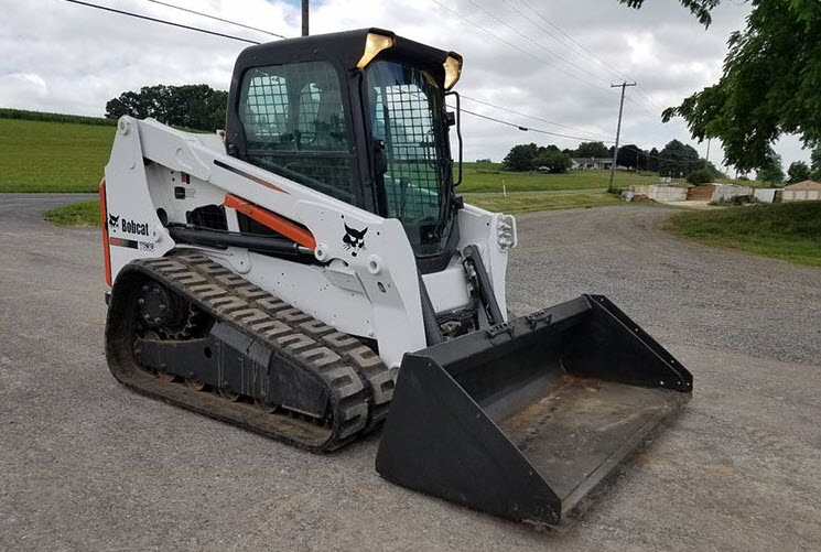 Bobcat Skid Steer