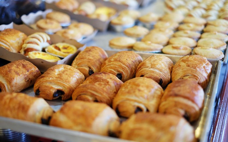 Local Artisans & Pastries