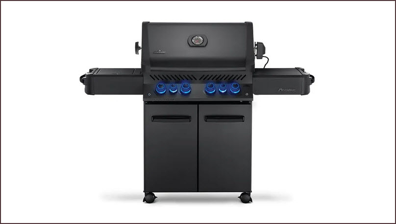 BBQ Grills & Outdoor Cooking