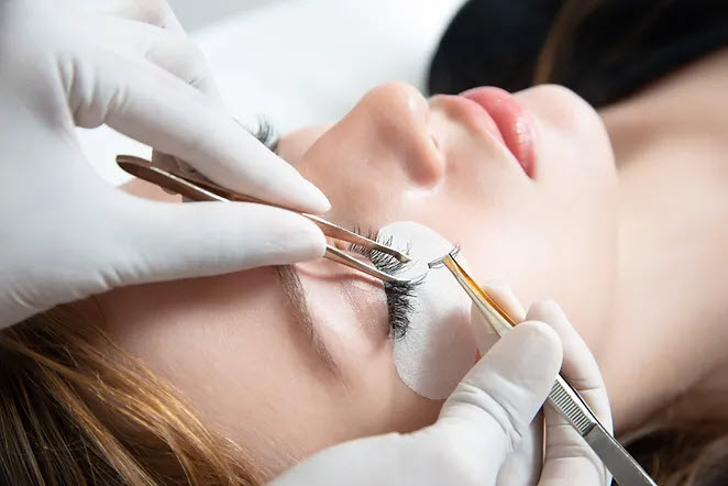 Artificial Lashes