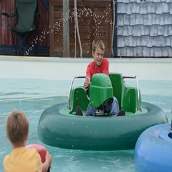 Bumper Boats @Â Treasure Cove