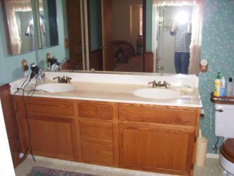 Upper Bathroom