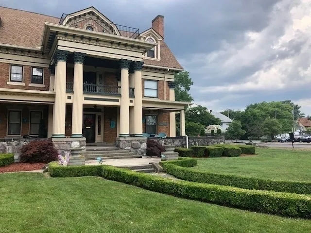 The Mansion