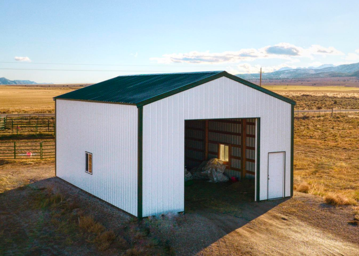 Barns & Agricultural