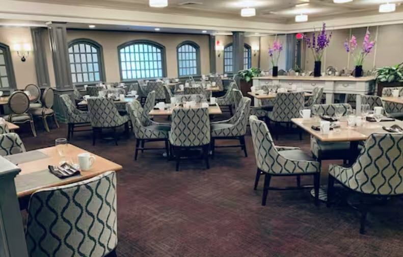 Dining and Drinks