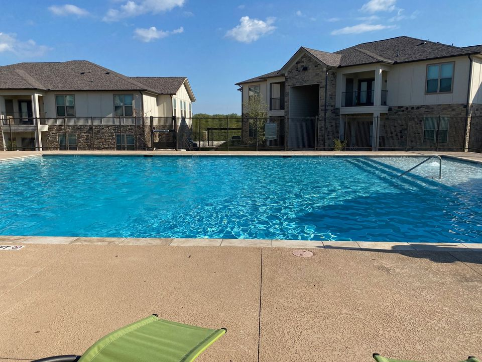Sparkling Pool