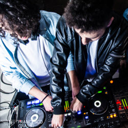 Assistant DJ's