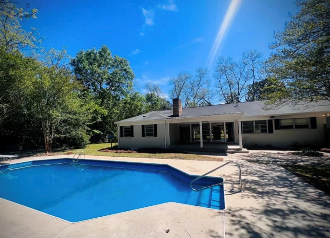 Featured Listing