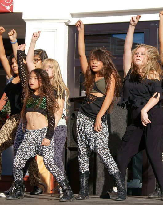 Rhythm & Dance