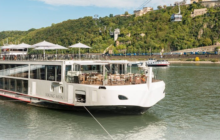 Cruise Ship Dining