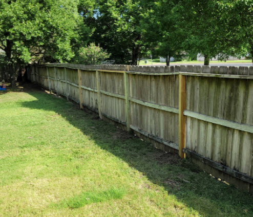 Fence Builder/Renovation