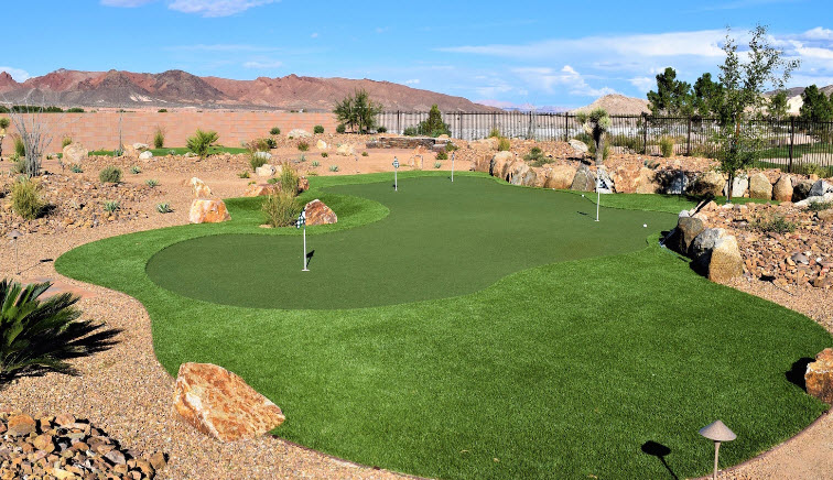 Signature Golf Putting Greens